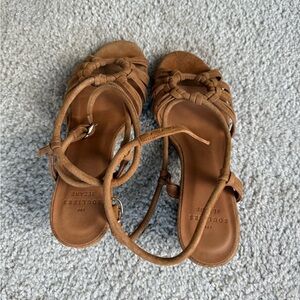 Sezane Tan Heels Strappy Leather Design